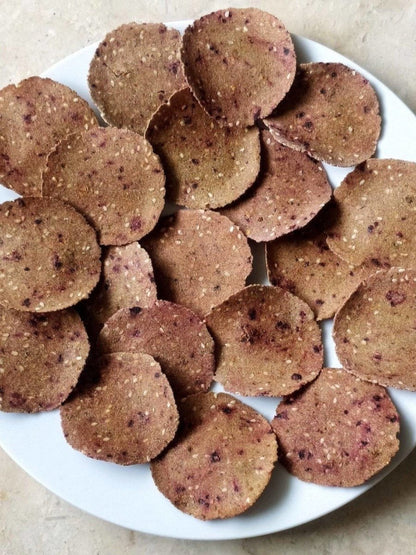 Baked Bajra Chips with Beetroot 150 g | Verified Sustainable by Brown Living™