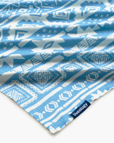 Bamboo & Cotton Blend Printed Bath Towel | Nomad Periwinkle Blue – Bath Linens on Brown Living™. SKU: PBT011_24BL721. Img 3.