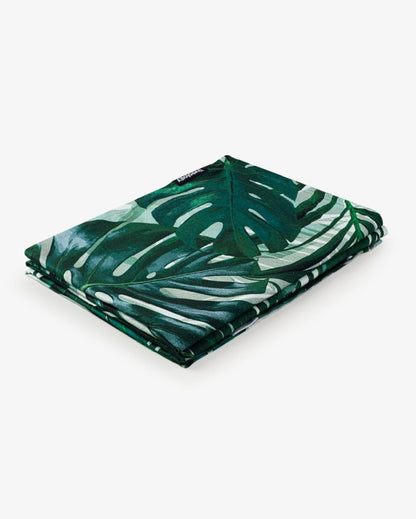 Bamboo & Cotton Blend Printed Beach Towel | Tropical Lust | Verified Sustainable by Brown Living™