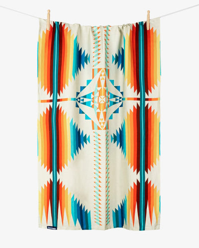 Bamboo & Cotton Blend Printed Everyday Bath Towel | Acapulco – Bath Linens on Brown Living™. SKU: PBT012. Img 7.