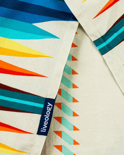 Bamboo & Cotton Blend Printed Everyday Bath Towel | Acapulco – Bath Linens on Brown Living™. SKU: PBT012. Img 3.