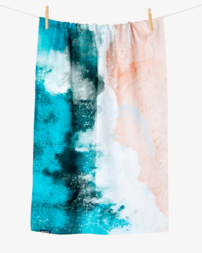 Bamboo & Cotton Blend Printed Everyday Bath Towel | Beach Days – Bath Linens on Brown Living™. SKU: PBT005. Img 6.