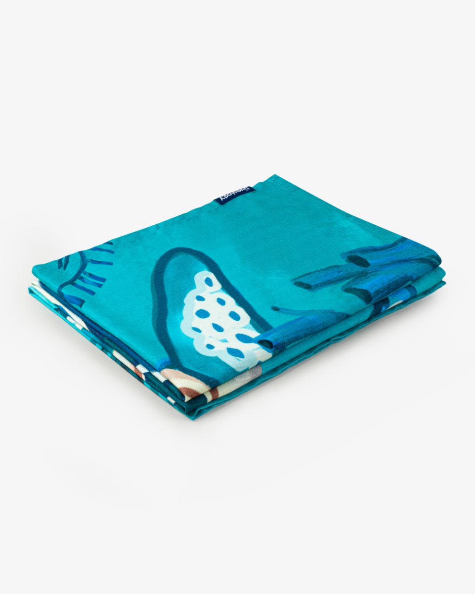 Bamboo & Cotton Printed Beach & Bath Towel | Turtled | Verified Sustainable by Brown Living™