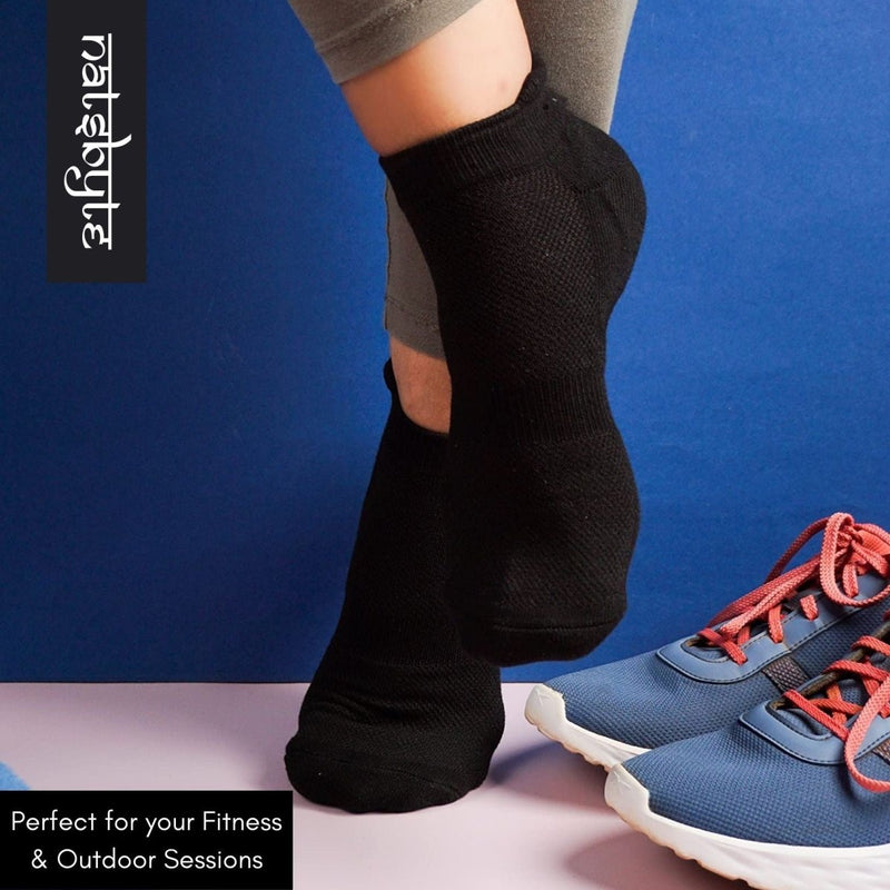 Bamboo Fiber Unisex Ankle Socks (Odour Free) - Black | Verified Sustainable Womens Socks on Brown Living™