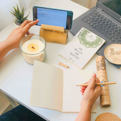 Bamboo Mobile Holder | Charging Dock | Ideal Corporate Gift – Desk Accessories on Brown Living™. SKU: TBB - 8. Img 4.