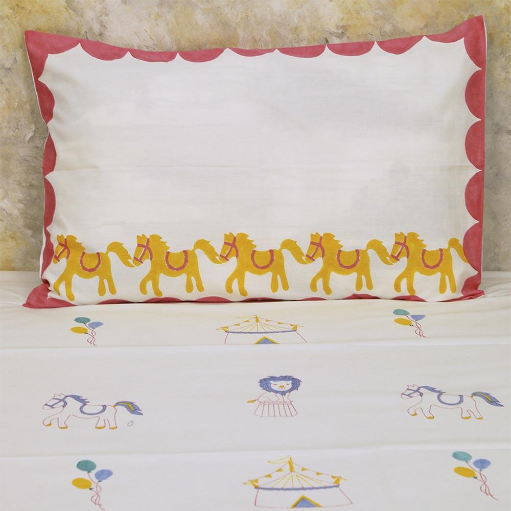 Bed Set - I Am Going To The Circus - Pink | Verified Sustainable by Brown Living™