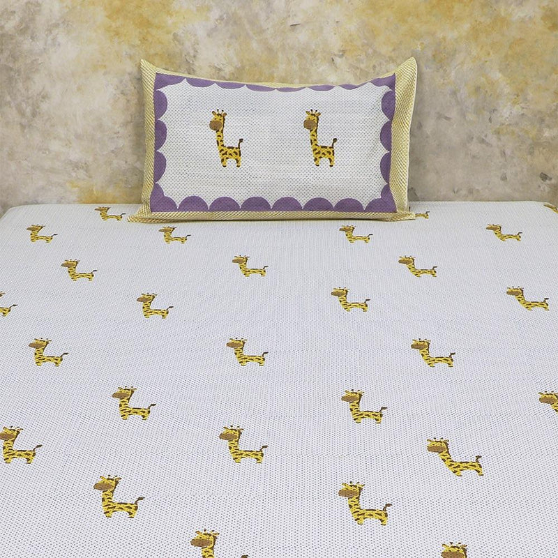 Buy Bed Set - My Best Friend Gira The Giraffe - Blue | Shop Verified Sustainable Bed Linens on Brown Living™