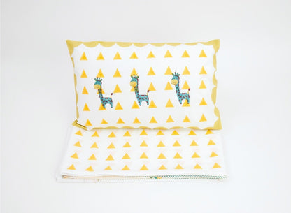 Bed Set - My Best Friend Gira The Giraffe - Yellow | Verified Sustainable by Brown Living™