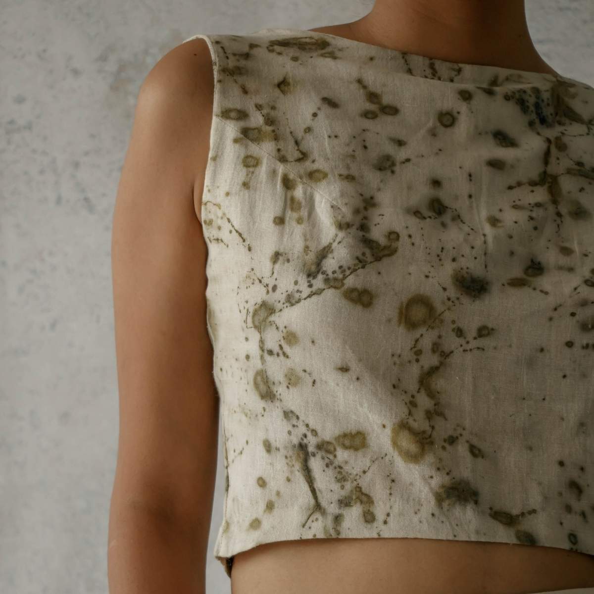 Bits Of Green | Tie - Back Top | Verified Sustainable by Brown Living™