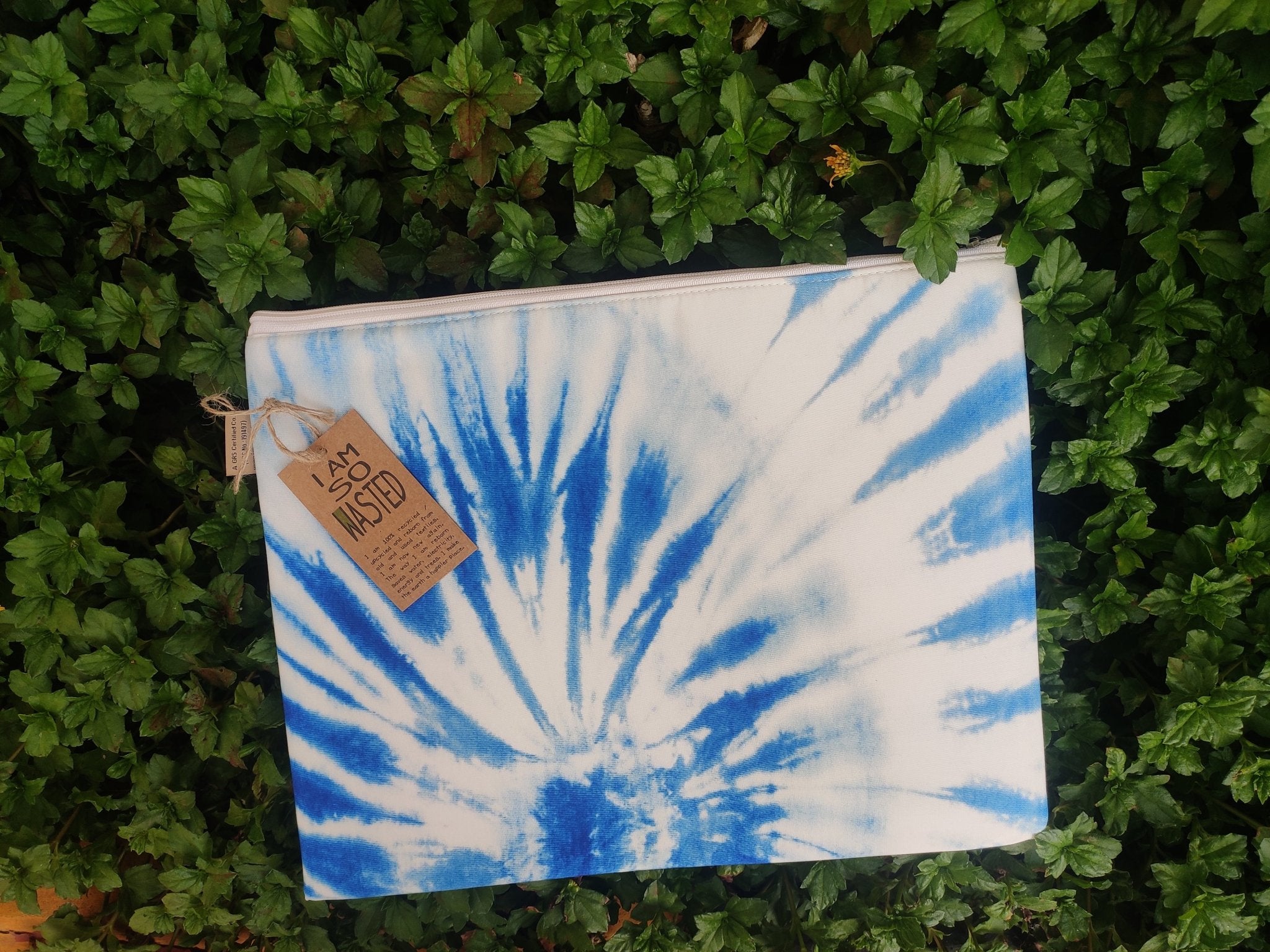 Blue Tie and Dye Laptop Sleeve | Verified Sustainable by Brown Living™