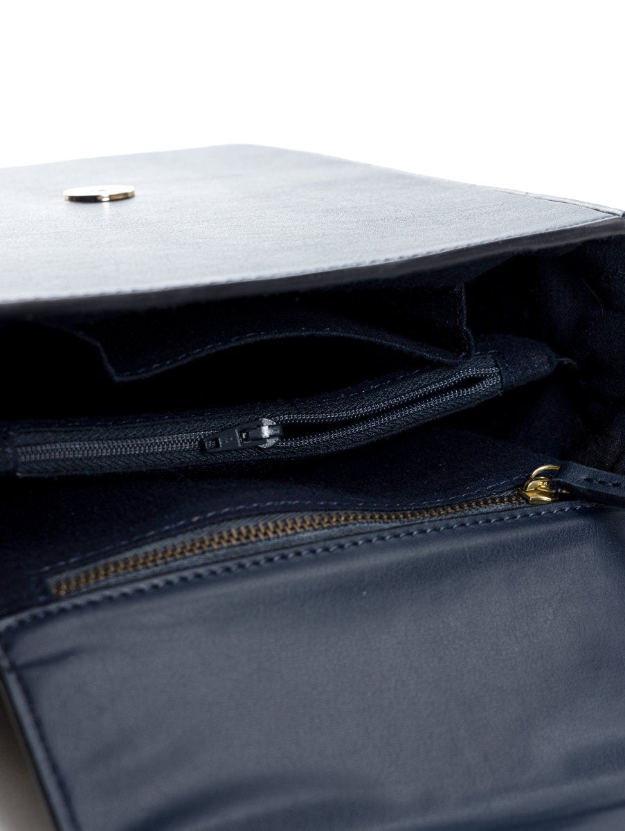 Ceres (Navy blue) | Women's bag made with Cactus Leather | Verified Sustainable by Brown Living™