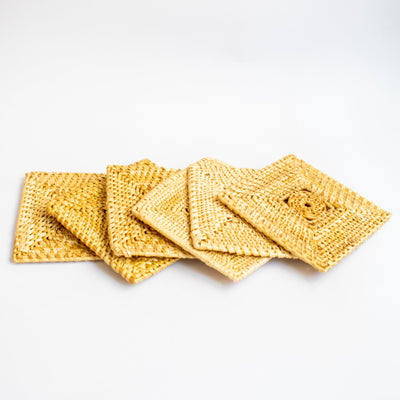 Chokor Sabai Grass Coasters (Set of 4) – Table Decor on Brown Living™. SKU: TC0202. Img 8.