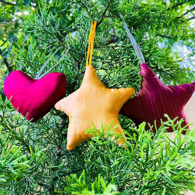 Buy Christmas Decor - Pack of 3- Red heart | Shop Verified Sustainable Products on Brown Living