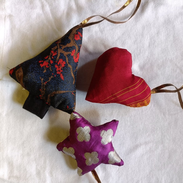 Buy Christmas Ornaments | Shop Verified Sustainable Decor & Artefacts on Brown Living™