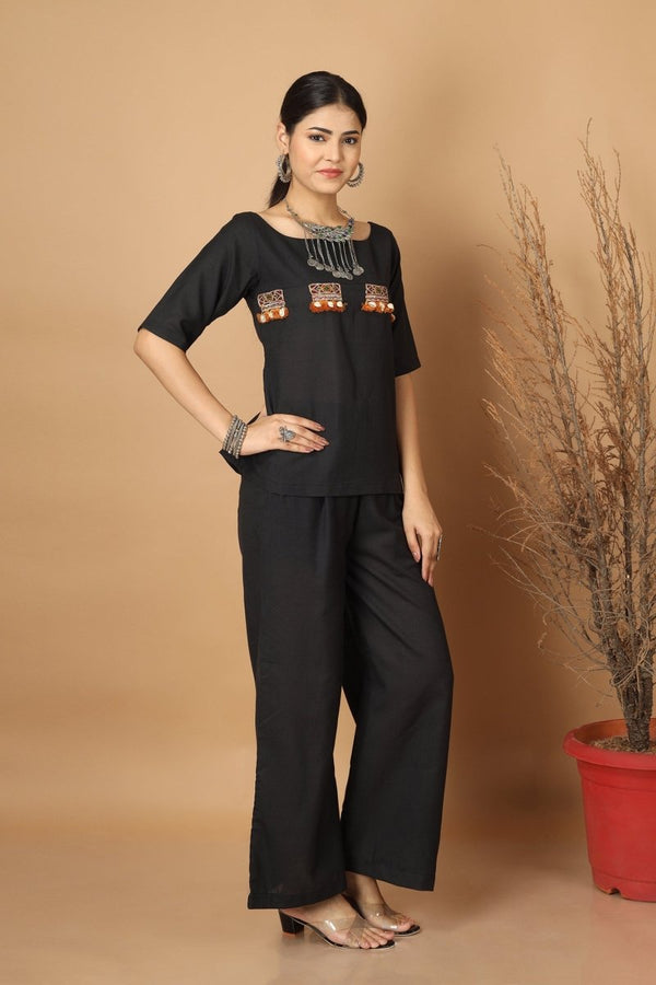 Buy Chronicle Ahir Matka Cotton Top | Shop Verified Sustainable Products on Brown Living