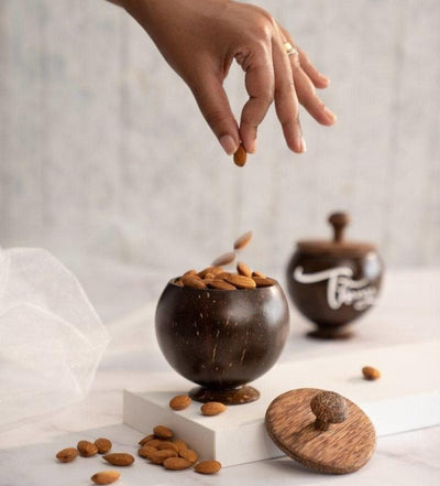 Coconut Shell Container with lid + Small Spoon - 600 ML – Plates & Bowls on Brown Living™. SKU: 173 - 11067 - THENGACONT. Img 1.