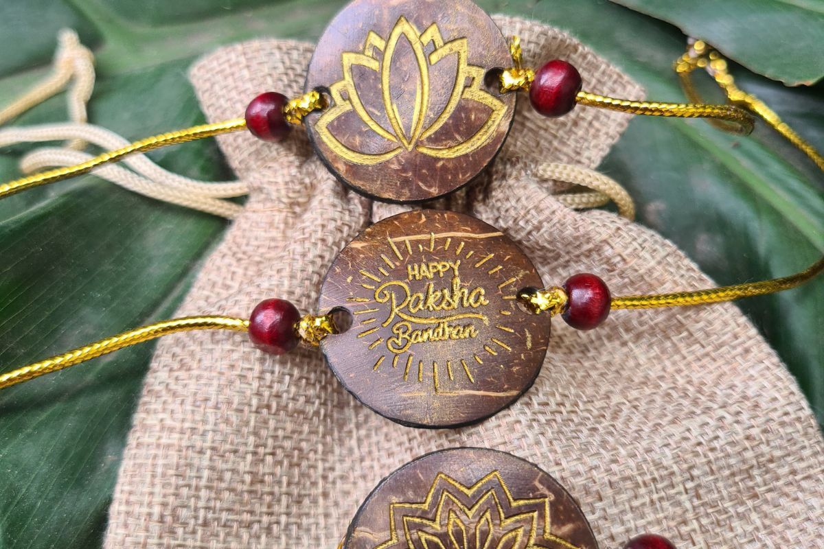 Coconut Shell Rakhi, Jute Potli & Raksha Bandhan Card – Rakhi on Brown Living™. SKU: THENGARAKHI12. Img 3.