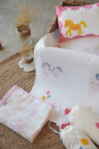 Cot Bedding Set - I Am Going To The Circus With Dohar - Pink | Verified Sustainable by Brown Living™