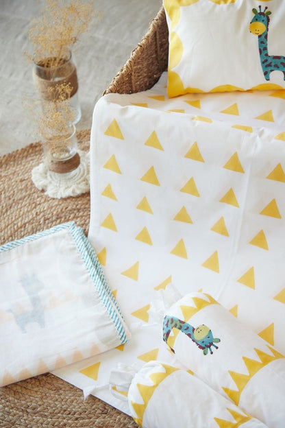 Cot Bedding Set - My Best Friend Gira Giraffe With Dohar - Yellow | Verified Sustainable by Brown Living™