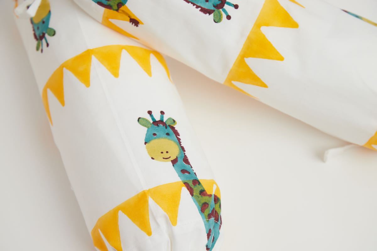 Cot Bedding Set - My Best Friend Gira Giraffe With Dohar - Yellow | Verified Sustainable by Brown Living™