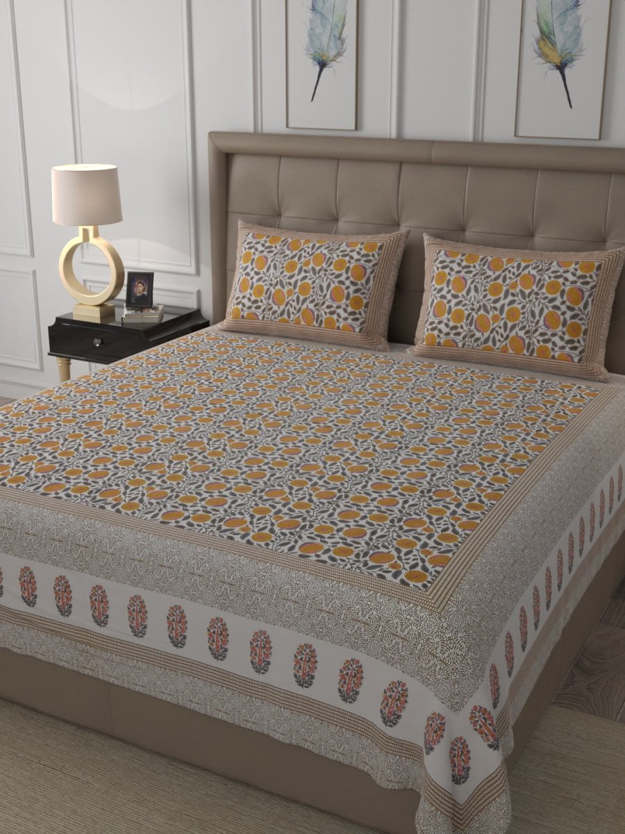 Hand Block Paisley Print Cotton Super King Size Bedsheet with 2 Pillow Covers | Verified Sustainable by Brown Living™