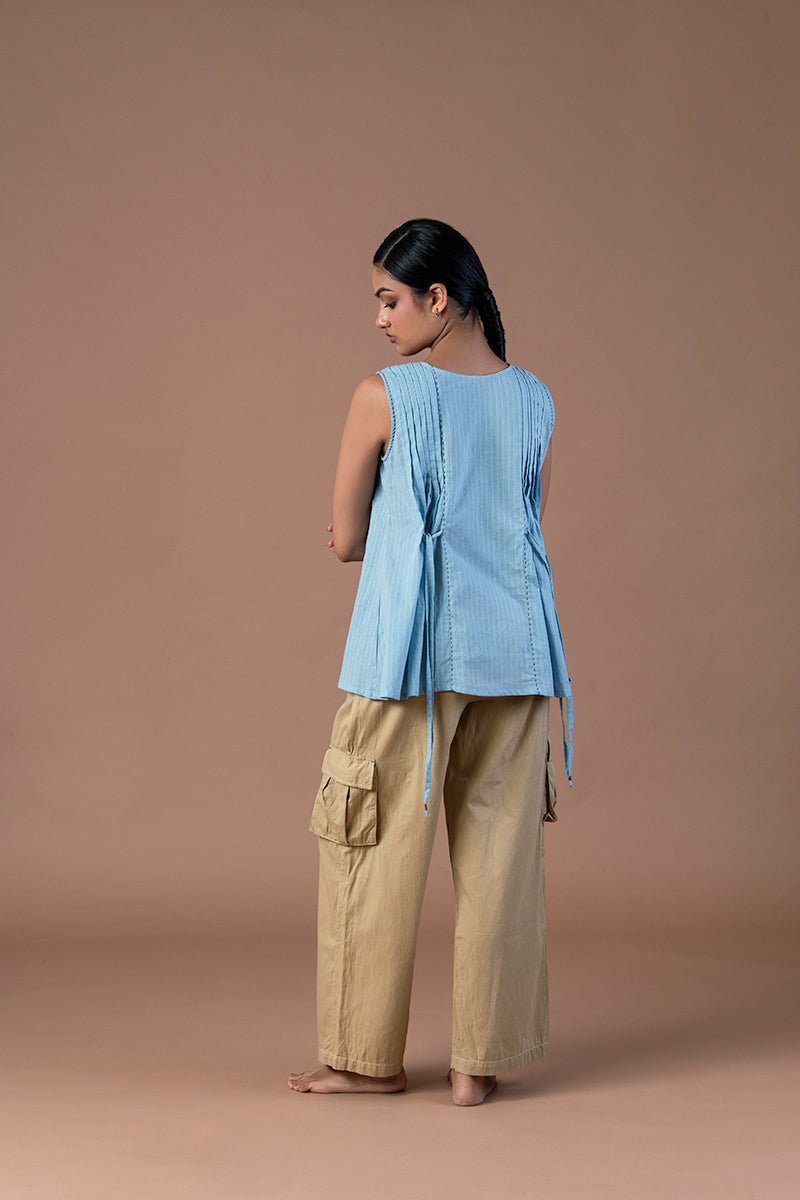 Buy Danish Organic Cotton Cargo Pants | Shop Verified Sustainable Womens Trouser on Brown Living™