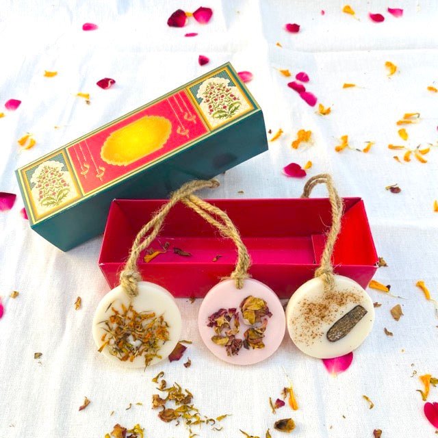 Buy Diwali Hamper | Small Sustainable gifts | Zero Waste Products | Shop Verified Sustainable Gift Hampers on Brown Living™