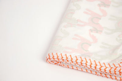 Dohar - I Am Going To The Circus - Peach – Bed Linens on Brown Living™. SKU: 249 - 2907 - 202 - MSY - CDB - 0031E - Peach. Img 9.