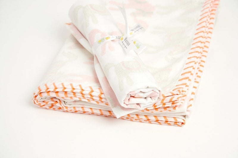 Buy Dohar - I Am Going To The Circus - Peach | Shop Verified Sustainable Bed Linens on Brown Living™