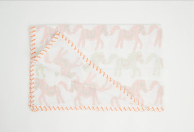 Dohar - I Am Going To The Circus - Peach – Bed Linens on Brown Living™. SKU: 249 - 2907 - 202 - MSY - CDB - 0031E - Peach. Img 2.