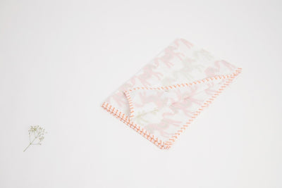 Dohar - I Am Going To The Circus - Peach – Bed Linens on Brown Living™. SKU: 249 - 2907 - 202 - MSY - CDB - 0031E - Peach. Img 3.