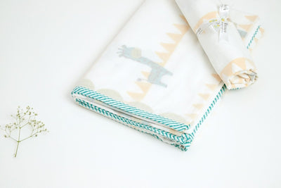 Dohar - My Best Gira Friend The Giraffe - Yellow – Bed Linens on Brown Living™. SKU: 249 - 16115 - MSY - CDB - 0031A - YellowTri. Img 11.