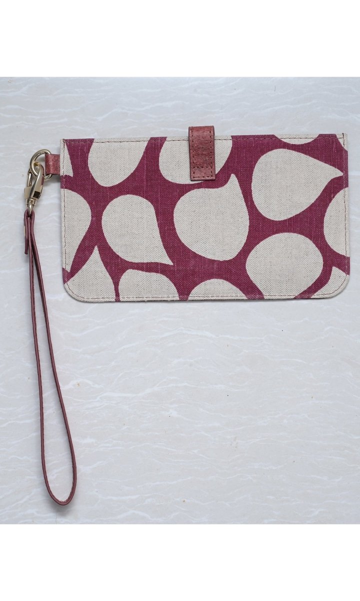 Buy Double Sided Wrislet | Made of coconut leather | Shop Verified Sustainable Wallet on Brown Living™