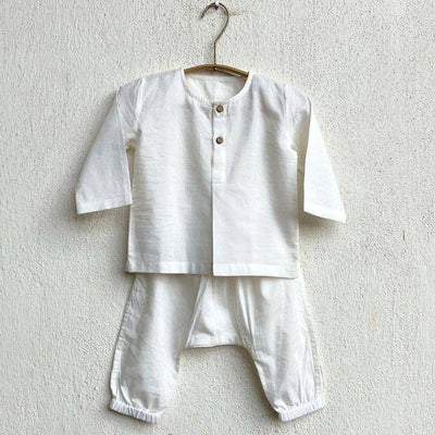 Essential White Kurta with Pants – Kids Daywear Sets on Brown Living™. SKU: 186 - 06124 - PLN - WHT - KUR+PLN - WHT - PYJ1. Img 2.