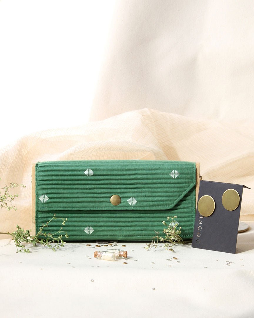 Buy Sustainable Fern Mini Hamper for Girls on Brown Living™