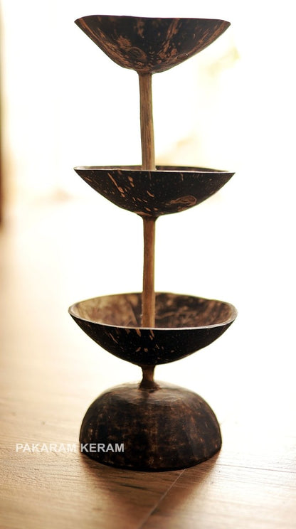 Flower vase | Made of Coconut Shell | Verified Sustainable by Brown Living™