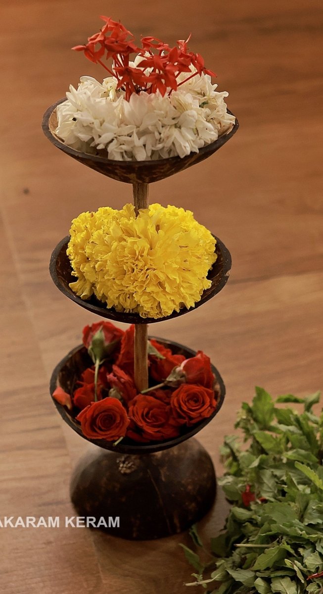 Flower vase | Made of Coconut Shell | Verified Sustainable by Brown Living™