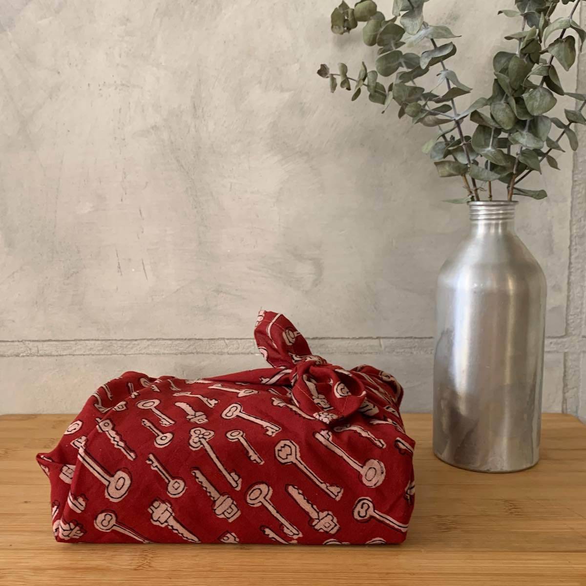 Furoshiki Fabric Gift Wraps in 100% cotton - Assorted Set of 3 | Verified Sustainable by Brown Living™