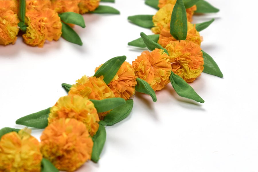 Genda Flower String | Verified Sustainable by Brown Living™