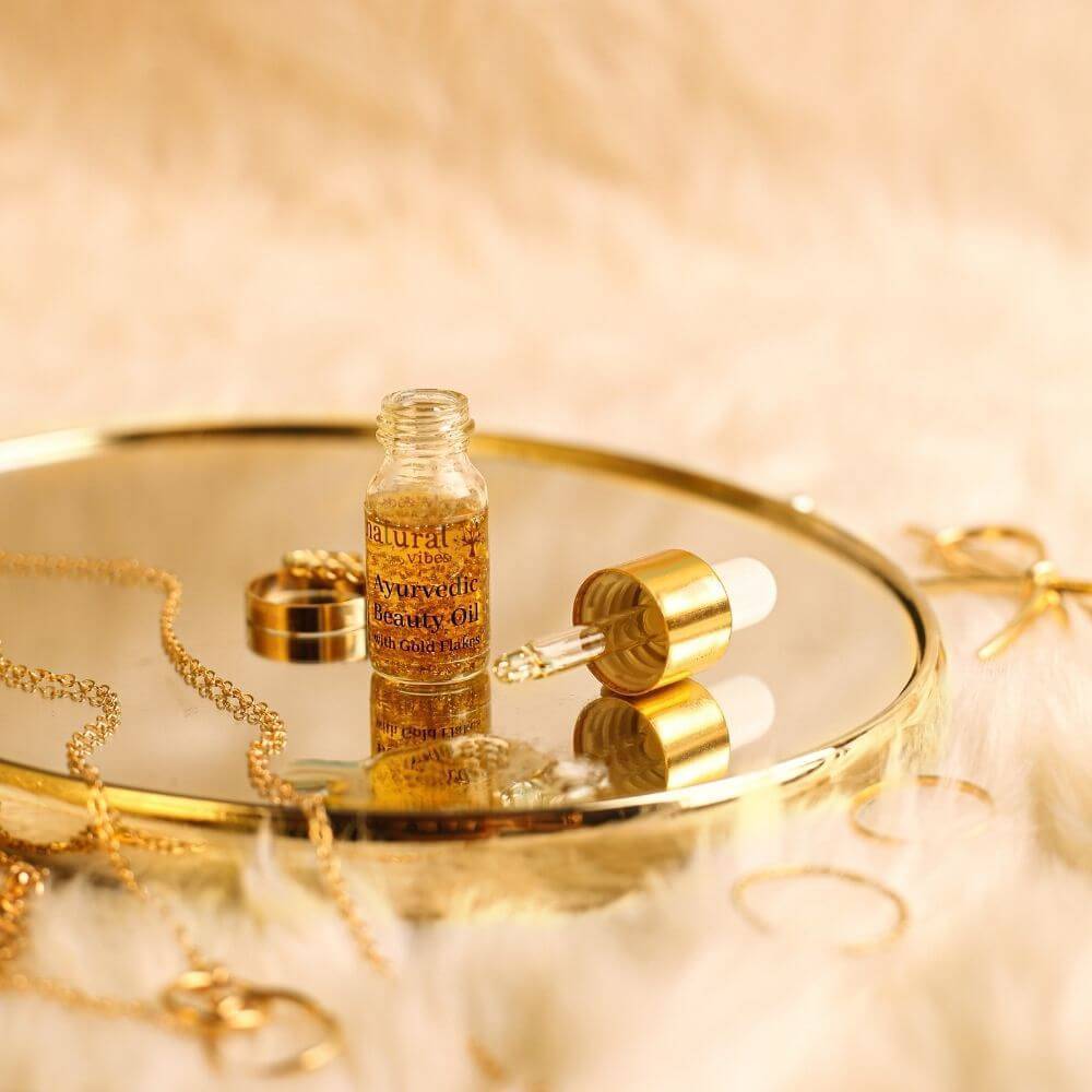 Gift Set Rose Quartz Face Roller – Massager by Natural Vibes available on Brown Living™. . SKU: 063 - 11073 - NV_gift_rose_roller_oils. Img 4.
