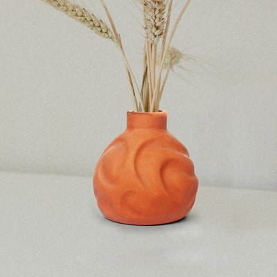 GLO Small Organic Profiled Straight Terracotta Flower Vase – Decor & Artefacts on Brown Living™. SKU: VS - GLO/OSP/STR. Img 1.