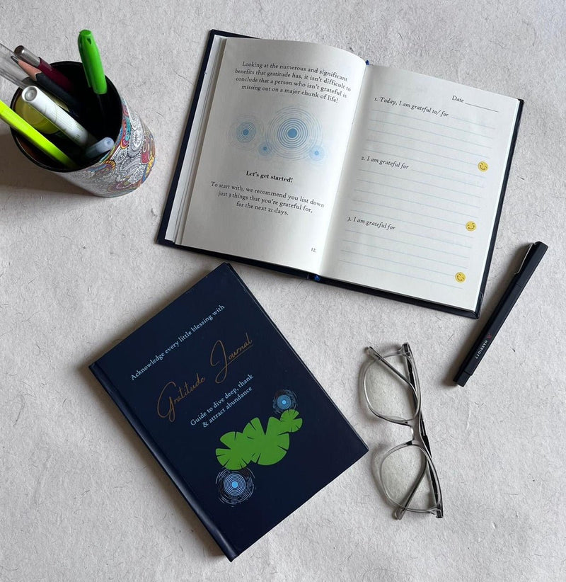 Gratitude Journal- Dark blue | Verified Sustainable Notebooks & Notepads on Brown Living™