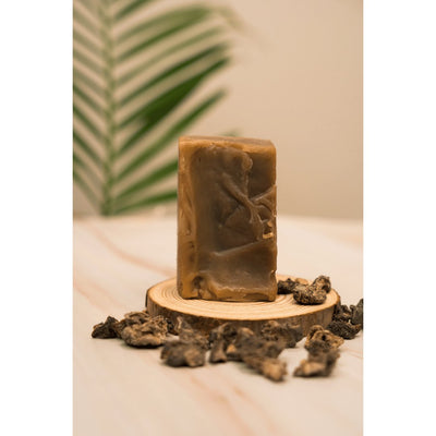 Hibiscus Amla Shampoo Bar - 120g – Hair Shampoo Bar on Brown Living™. SKU: HASB - 01. Img 1.