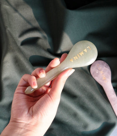 Jade Acupressure Spoon Gua Sha – Massager on Brown Living™. SKU: Lamina - 8. Img 2.