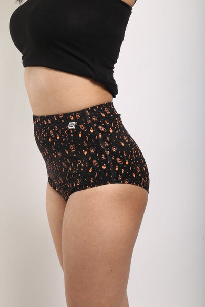 Magic Potion Classic Bio - washed Organic Cotton Brief – Womens Underwear on Brown Living™. SKU: 001/BA/MAGPO/AOP_24BL10667. Img 3.