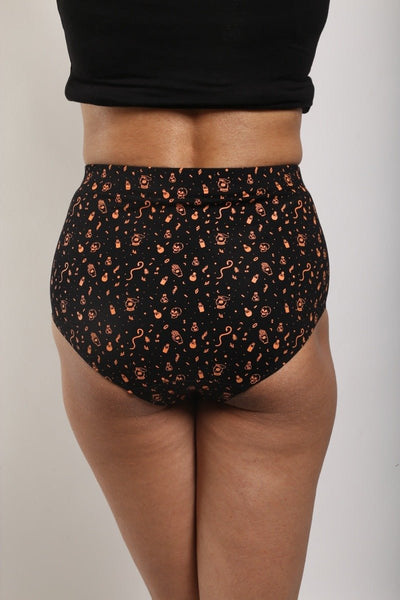 Magic Potion Classic Bio - washed Organic Cotton Brief – Womens Underwear on Brown Living™. SKU: 001/BA/MAGPO/AOP_24BL10667. Img 2.