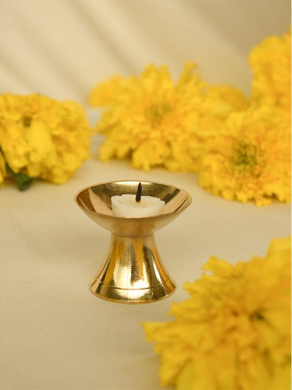 Buy Malli Diya -M | Shop Verified Sustainable Products on Brown Living