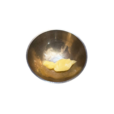 MAYA | DIY Kumkumadi Facial Kit – Face Cleanser on Brown Living™. SKU: DIY - SKI - 07 - NAM. Img 4.