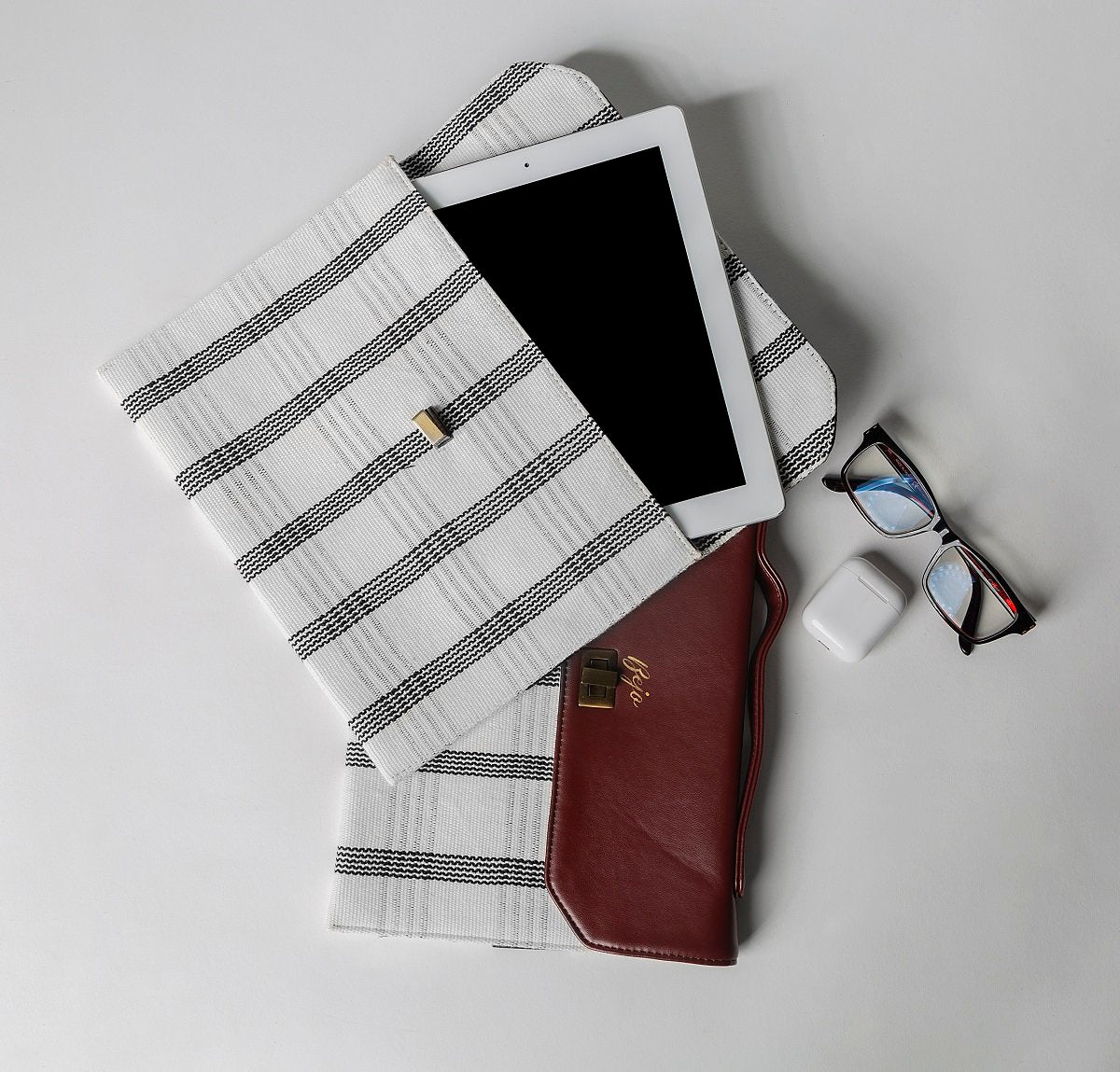 MODISH I - PAD SLEEVES | Verified Sustainable by Brown Living™