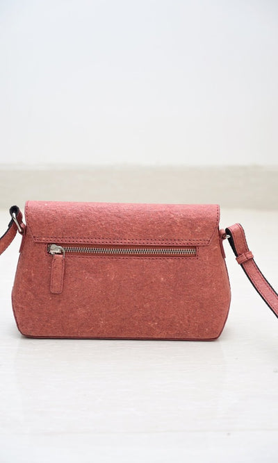 Natural Cross - Body Bag | Made of coconut leather – Womens Bag on Brown Living™. SKU: ZK12/SDB - 1162_24BL11915. Img 5.